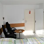 Haus Am Bach Hotel 2*
