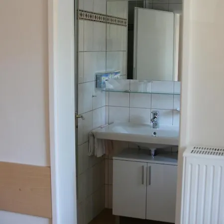 Haus Am Bach 2*