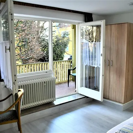 호텔 Haus Am Bach 2*