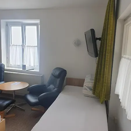 호텔 Haus Am Bach 2*