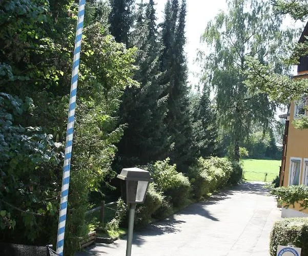 Haus Am Bach Hotel 2*