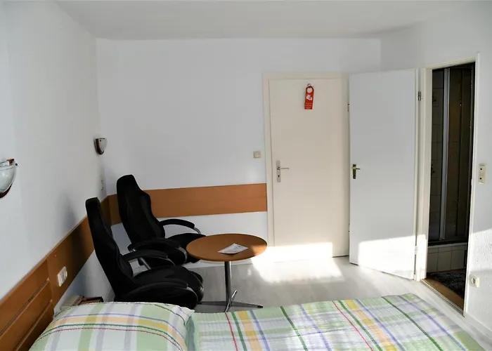 Haus Am Bach Hotel 2*