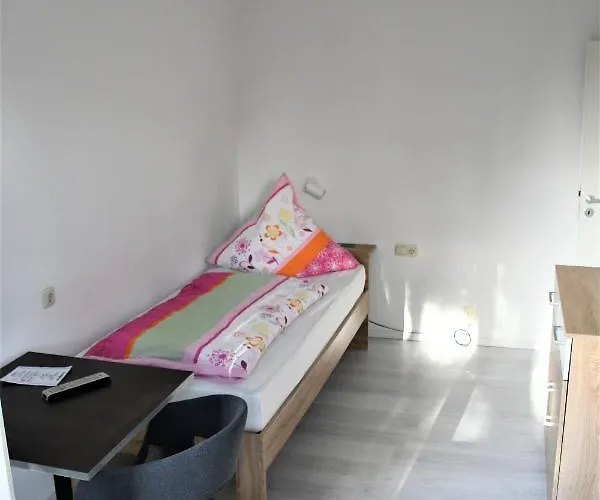 Haus Am Bach Hotel 2*