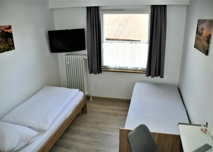 Haus Am Bach Hotel 2*