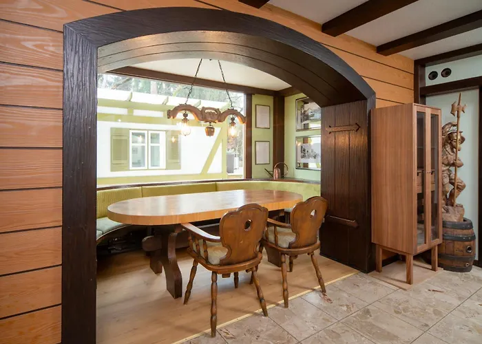 Haus Am Bach Hotel 2*